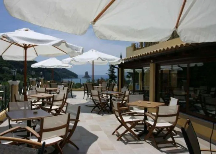 Alonakia Hotel