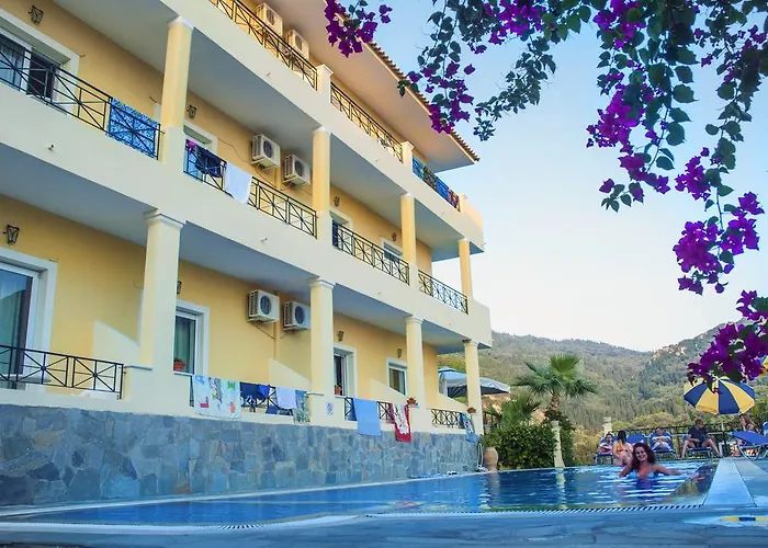 Hotel Alonakia 2*