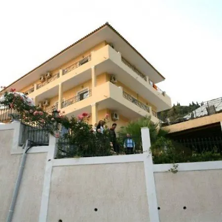 Alonakia Hotel Hotel