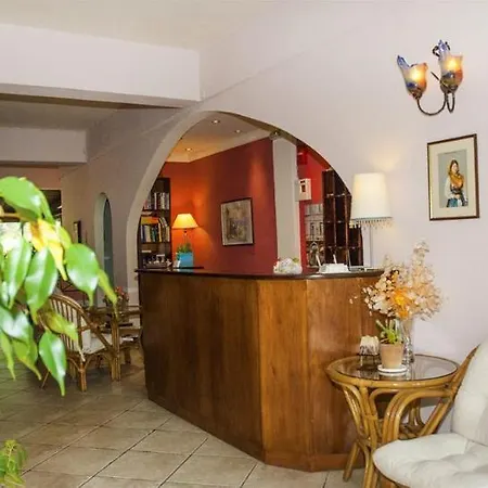 Alonakia Hotel Agios Gordios (Corfu)