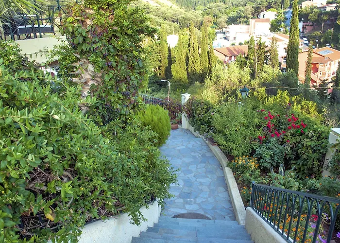 Alonakia 2* Agios Gordios (Corfu)