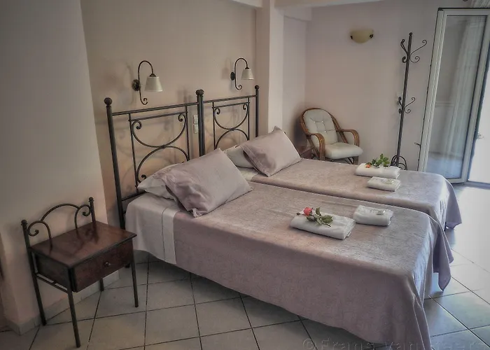 Alonakia Hotel Agios Gordios (Corfu)