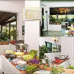 Alonakia Otel 2*