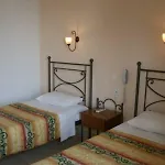 Alonakia Hotel Отель 2*