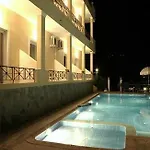 Alonakia Hotel Агиос-Гордиос
