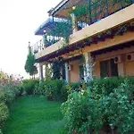 Alonakia Otel Agios Gordios (Corfu)