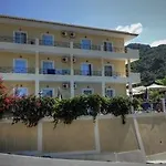 Alonakia Hotel Отель Агиос-Гордиос