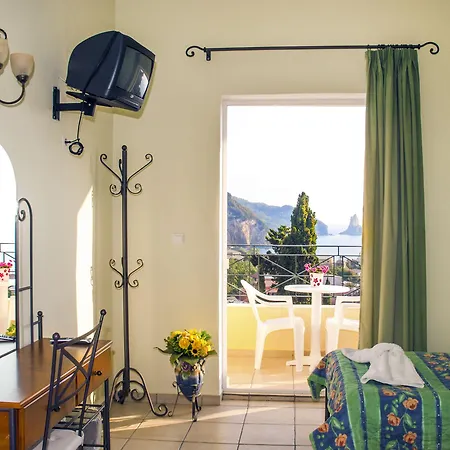 Alonakia 2* Agios Gordios (Corfu)